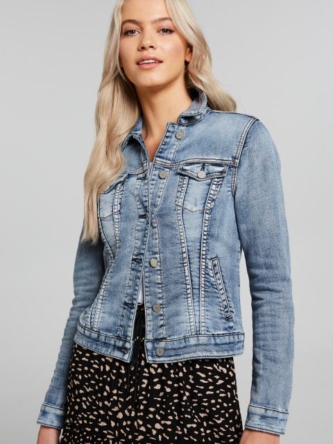 AMAZING TRUCKER Women JACKET  - Front View - Available in Sizes L