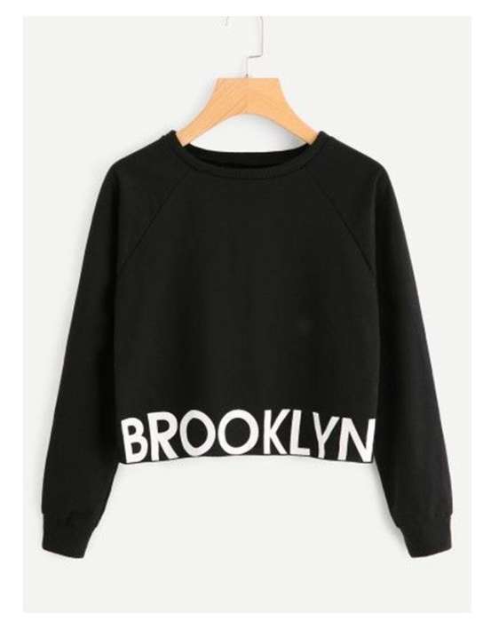 Brooklen Cropped Printed Black Sweatshirt For women - AceCart Warm Hooded Sweatshirt in Black