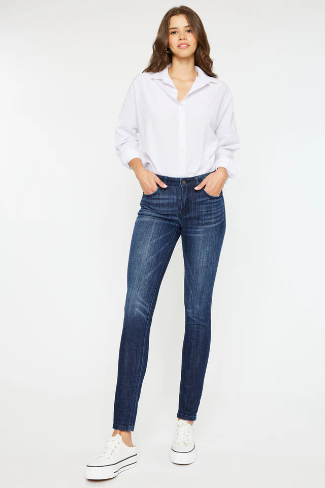 Ashlyn Mid Rise Super Skinny Jeans