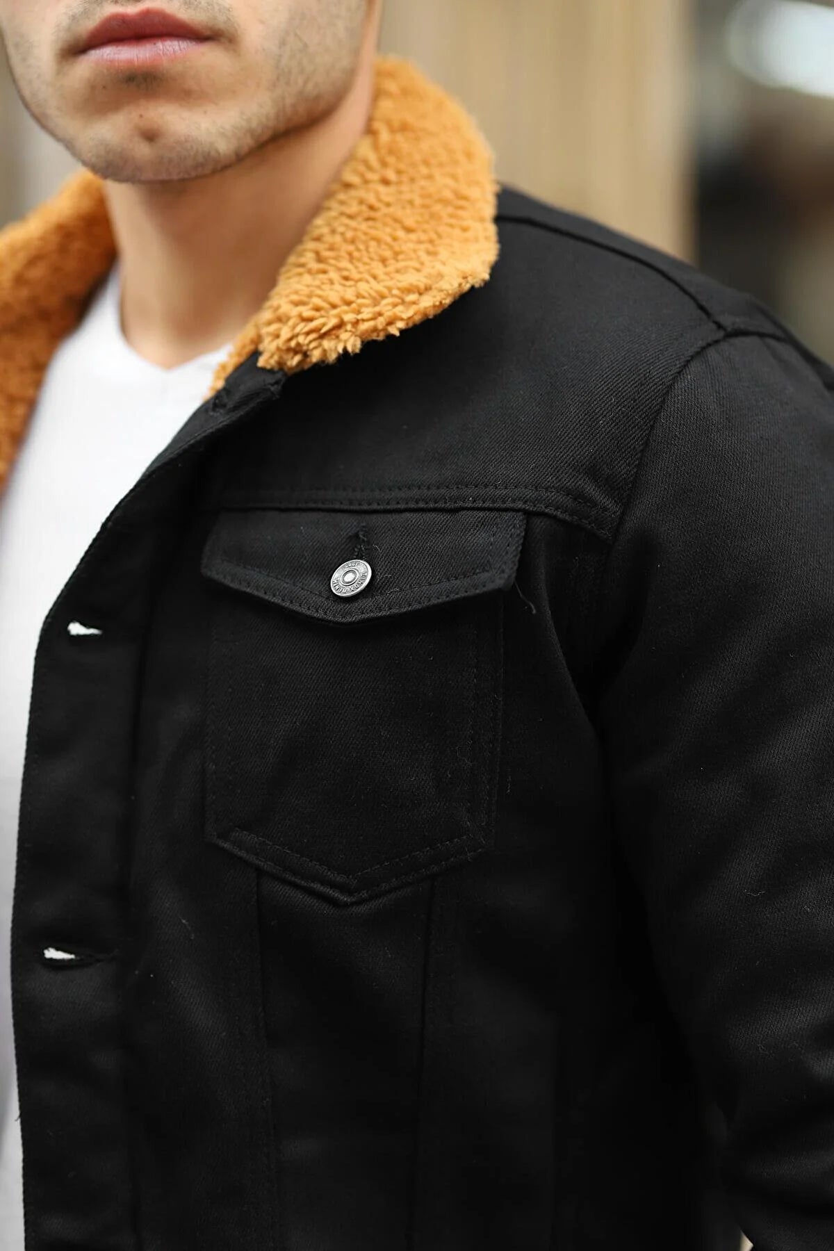 Black Denim Jacket With Brown Fur Close Up - Ace Cart